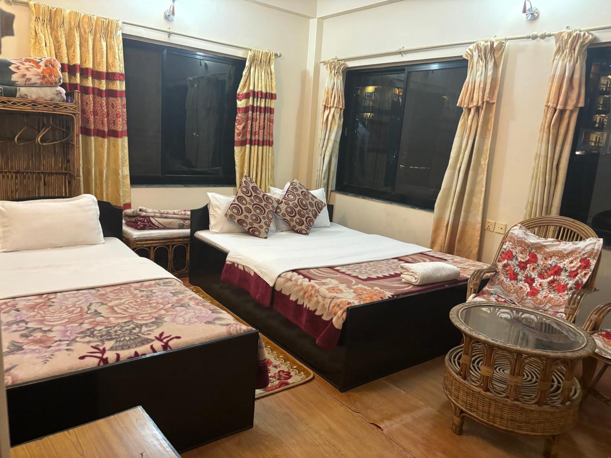 Cherry Garden Pokhara Exterior foto